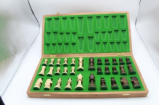 Chess set inlaid BHB 5