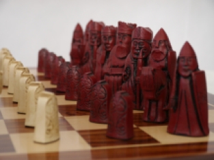 Isle of Lewis chessmen (red/brown)